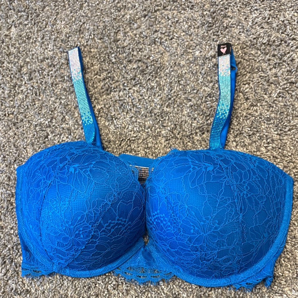 Victoria's Secret Vibrant Blue Crystal Ombré Very Sexy Push UP Bra NWT
